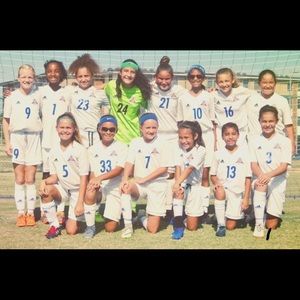 Meet your Posher, Lia